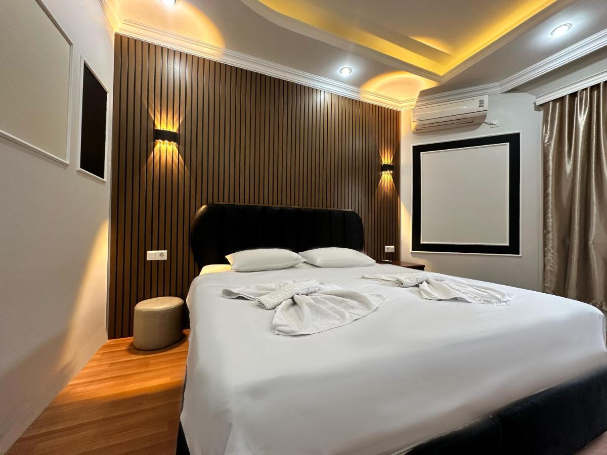 My Metropol Hotel Μπατούμι Εξωτερικό φωτογραφία