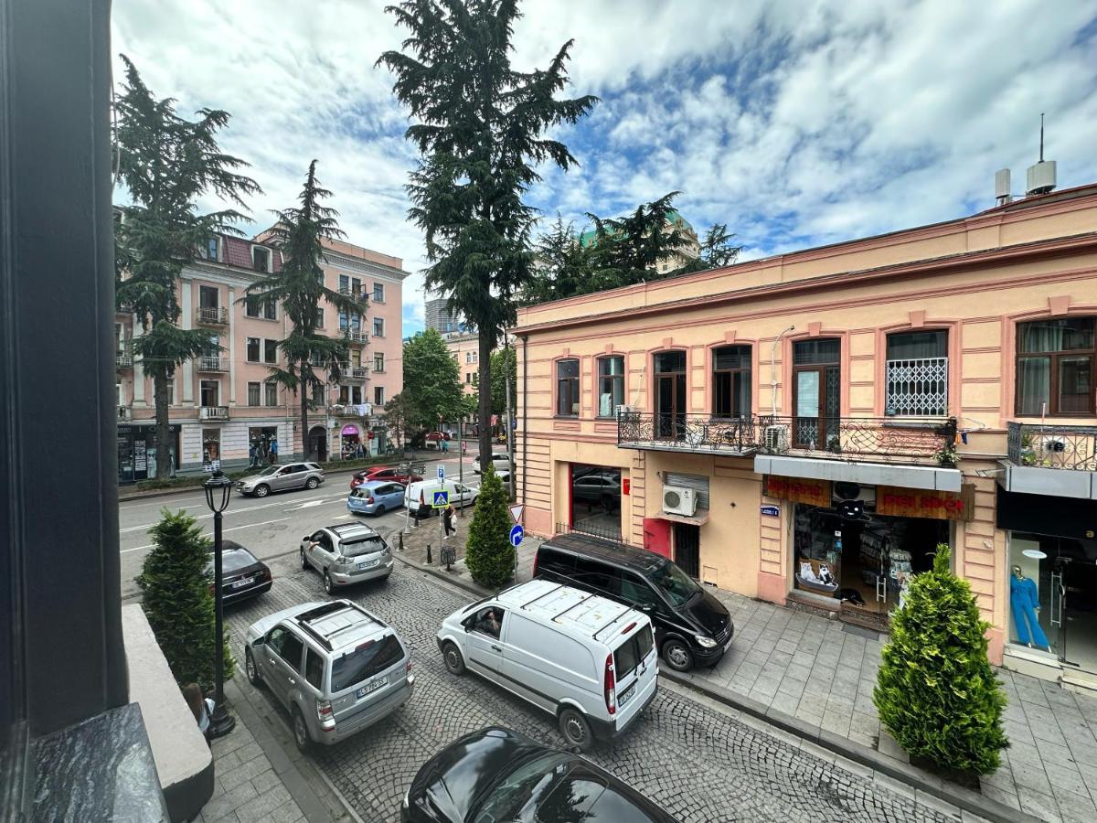My Metropol Hotel Μπατούμι Εξωτερικό φωτογραφία