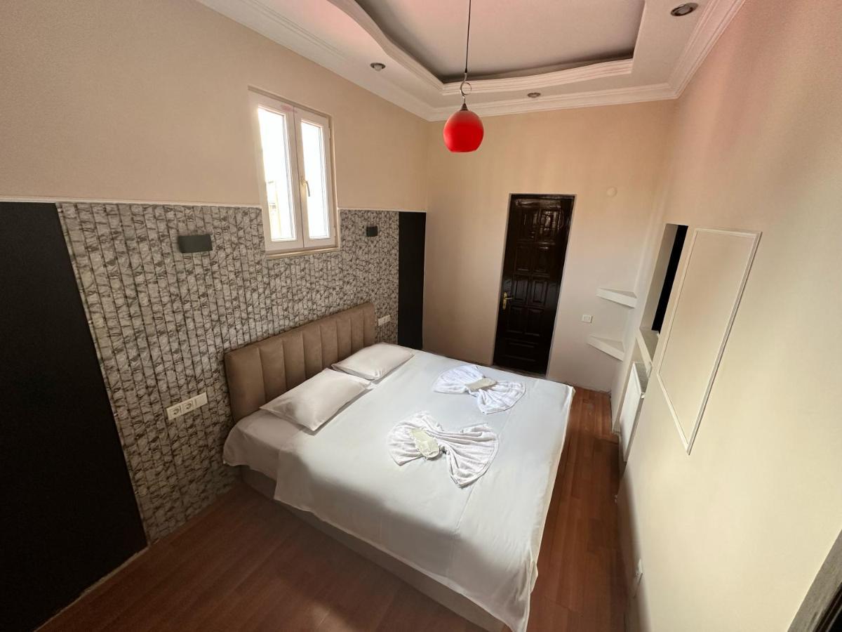 My Metropol Hotel Μπατούμι Εξωτερικό φωτογραφία