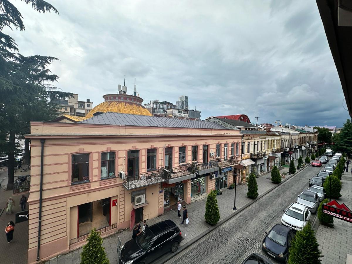 My Metropol Hotel Μπατούμι Εξωτερικό φωτογραφία