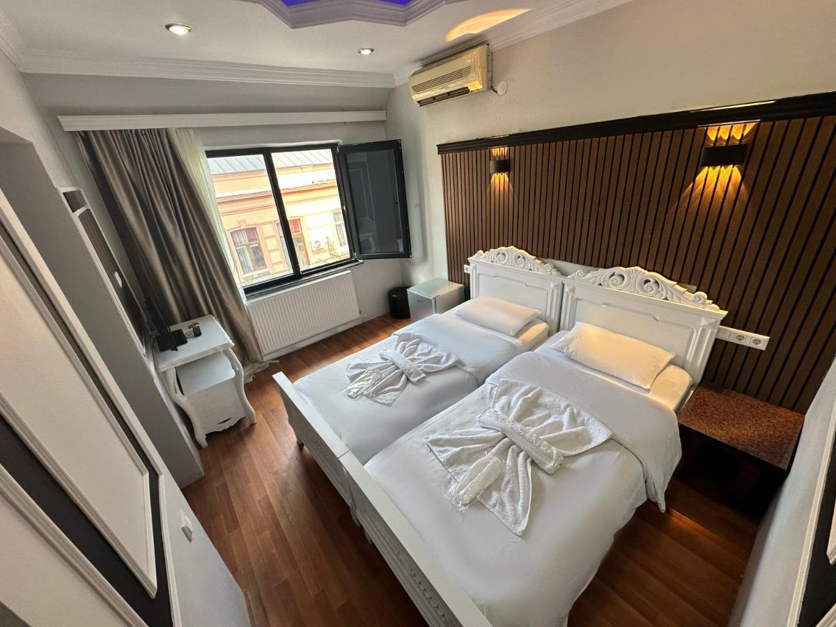 My Metropol Hotel Μπατούμι Εξωτερικό φωτογραφία